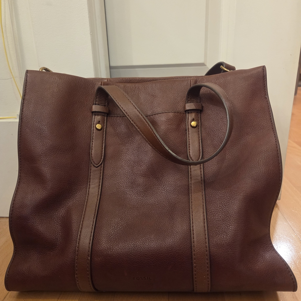 Fossil Brown Leather Kingston Bag in Excellent condition